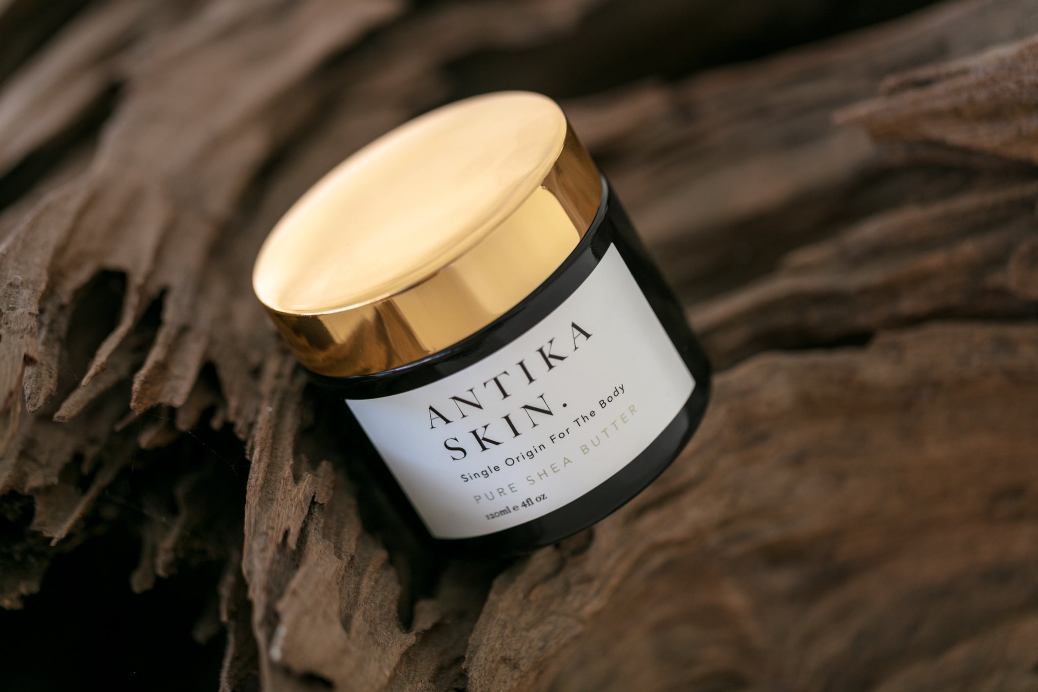 pure shea butter, single origin luxury ingredient. Nurtures and restores the protective layer of the skin providing deep treatment for dry or cracked skin, scars, stretch marks, lips, hands and feet. Deeply hydrating and moisturising. Anti ageing and restores sun damaged skin. 